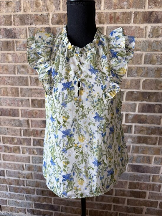 Greylin Tops - GREYLIN floral ruffle cap-sleeve top XS round neck ruffled sleeve button front